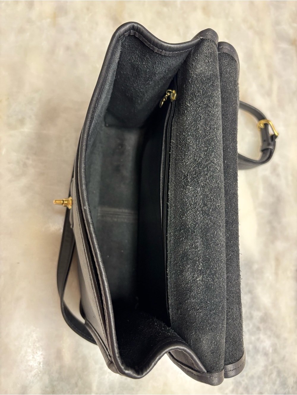 VINTAGE COACH Leather Willis Station Bag 9927 - Black Crossbody - Rare - Picture 9 of 13
